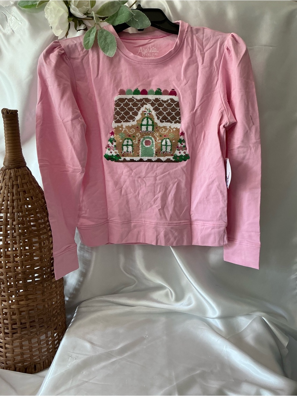 Azarhia Gingerbread House in Sequins Youth XL14